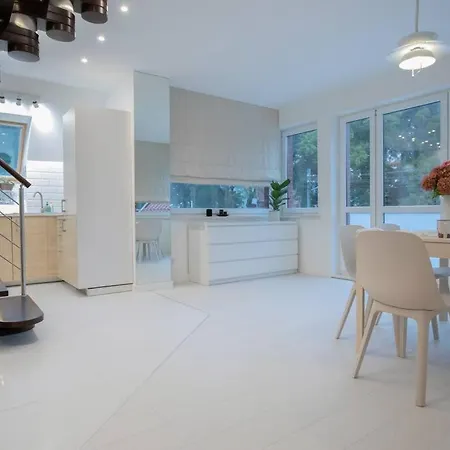 Urban Jungle Taras- Luksusowy W Gdyni. 아파트 그디니아